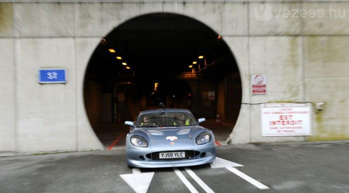 Autóval a Csalagútban 6