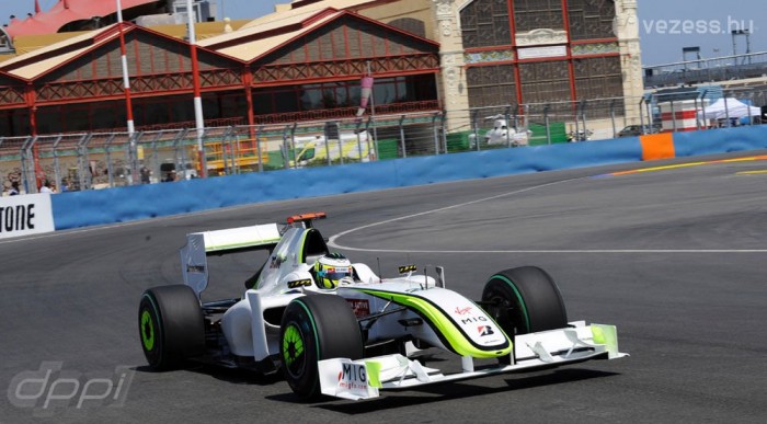 Button: A McLarennél kevesebbet keresek