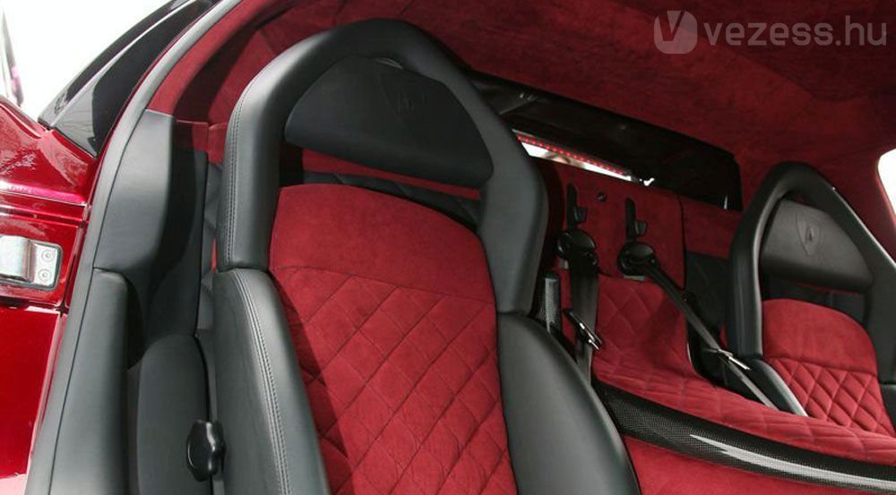 A belső követi a külső színét