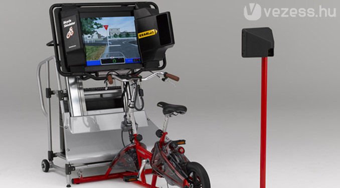 Szimulátorral nevel a Honda