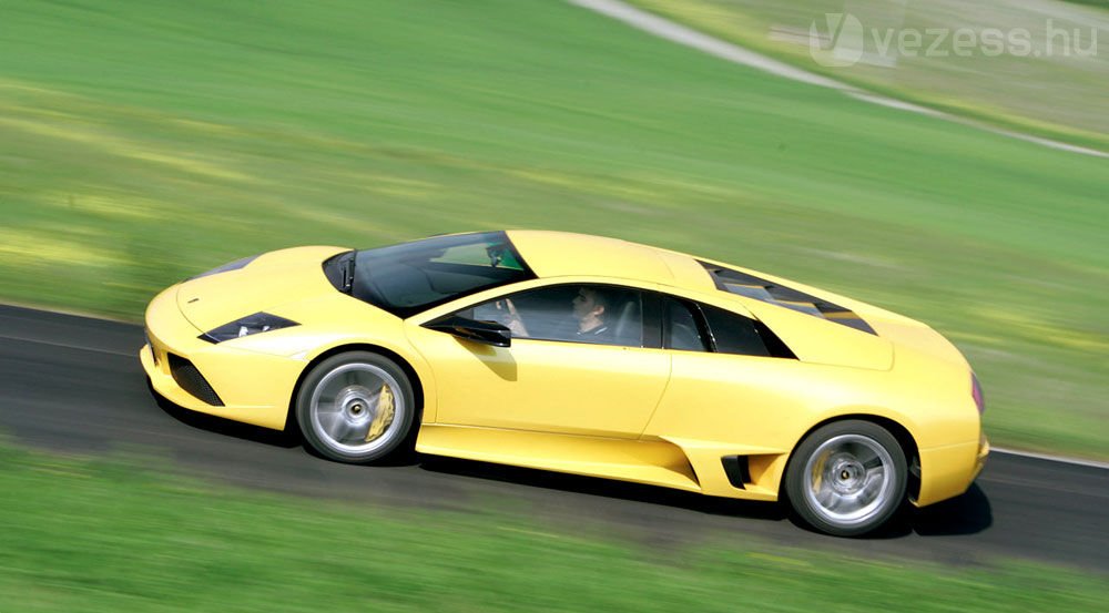 Nyolc év után búcsúzik a Murcielago