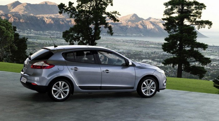 4,3 milliótól kapható az új Astra 7 | Vezess A Megane olcsóbb konkurenseinél