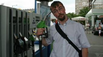 Átverés a benzinkúton?