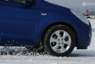 Hóra kitűnő volt a Pirelli Winter Snowcontrol a Hyundai i20-on