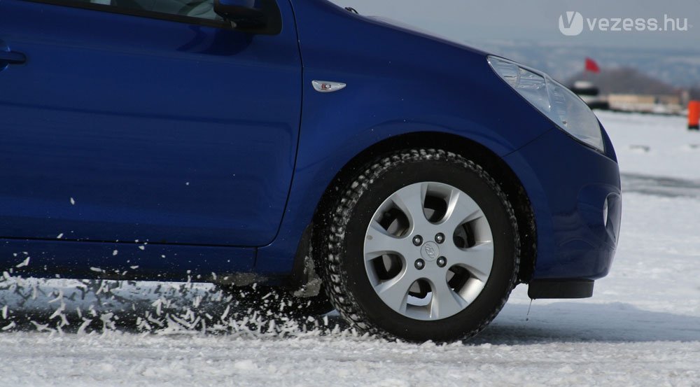 Hóra kitűnő volt a Pirelli Winter Snowcontrol a Hyundai i20-on