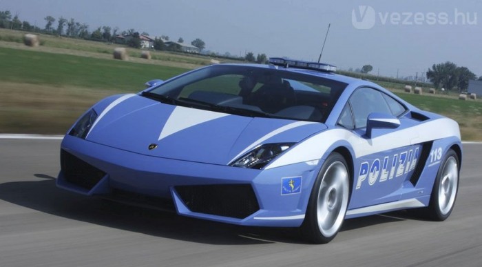 60 milliós autót törtek a rendőrök 5