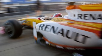F1: Kiderült, ki veszi meg a Renault-t?
