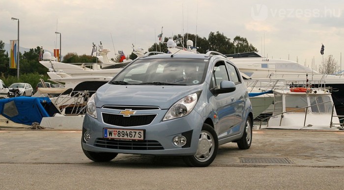 Túlélőverseny: Spark 9 | Vezess Így fest a gyengébben felszerelt változat