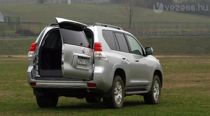 Európában nem szerencsés a jobbra nyíló ajtó