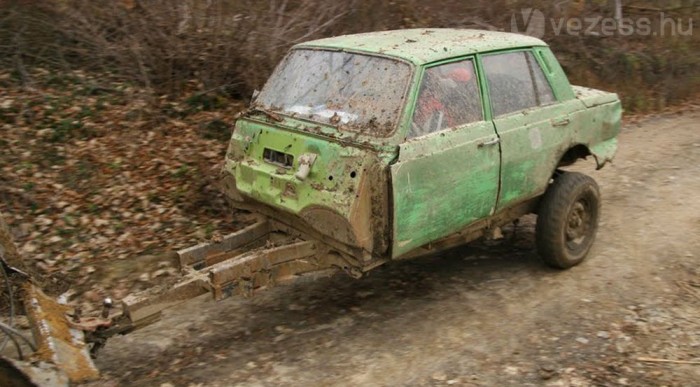 Terepes tanyabusz 4 Fűtés, ablaktörlő nincs