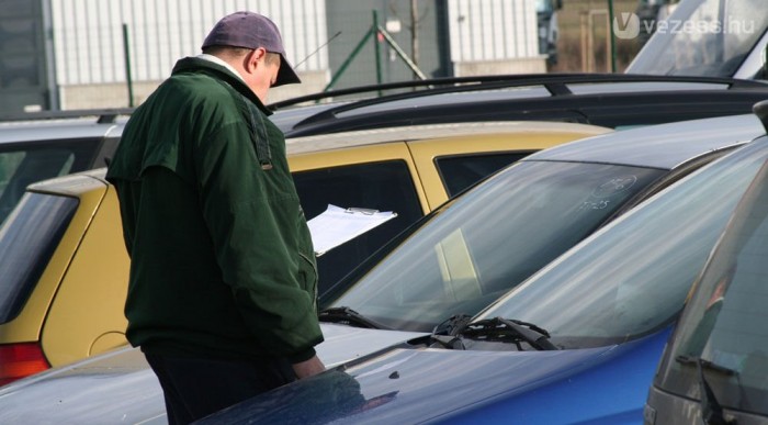 Igazságügyi szakértő értékeli fel az autókat