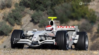 Hondát tesztel Schumacher?