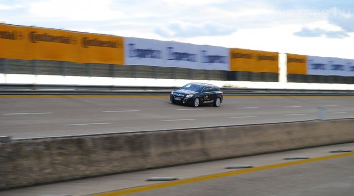 287,4 km/óra a rekord