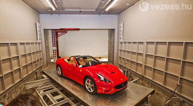 Hurrikántól is véd a szupergarázs – videó