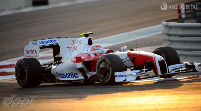 Második versenyén pontszerző volt