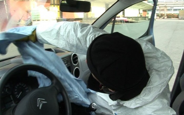 Majonéz, sütőpor, ecet, étolaj? 