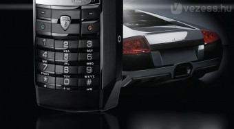 A magyarok imádják a milliós mobilt