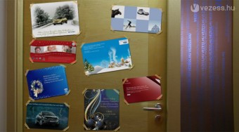 Ilyen képeslapokat kap egy autósmagazin