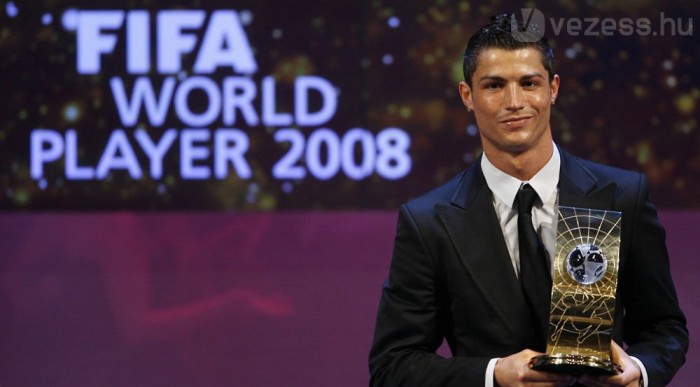 Ronaldo olcsó autóra váltott 3 | Vezess Tavaly az év legjobb focistája volt