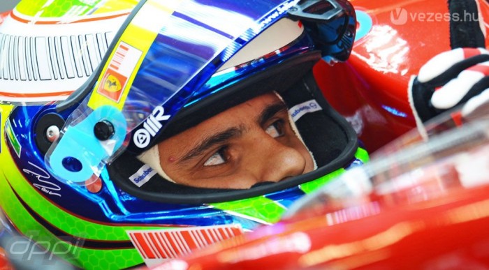 2010-ben balesetből tér vissza