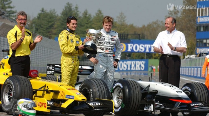 Fisichella végül megkapta a trófeát