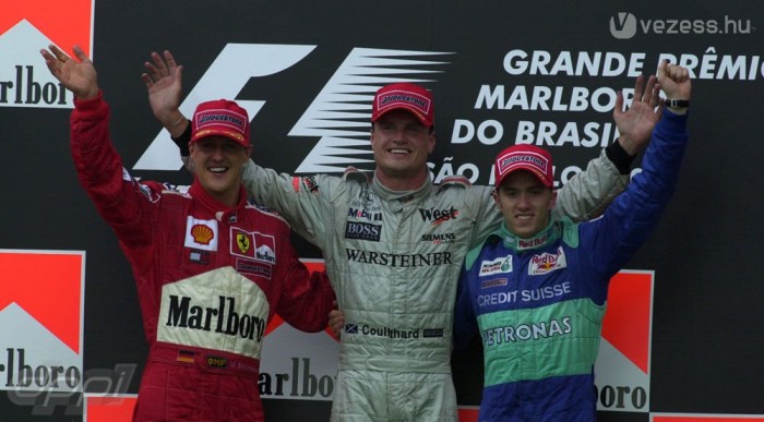 Schuminak nem ment, DC nagyot alakított