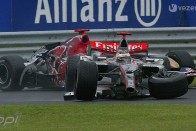 Räikkönen hiába vezetett