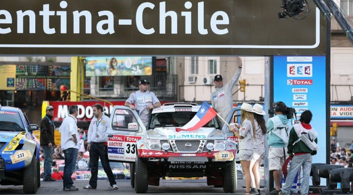 Palik Lacival hirdetik a Dakart