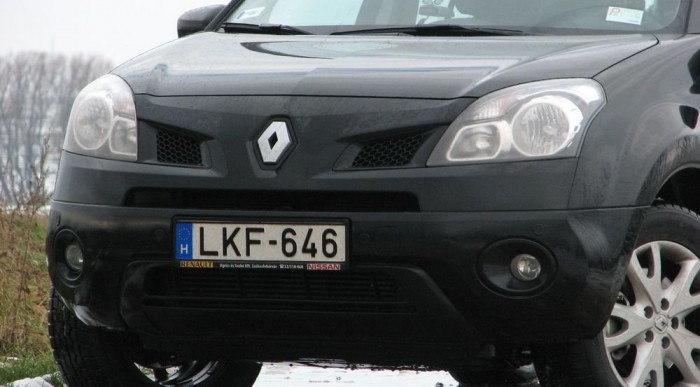 Rombusz Nissan-alapokon