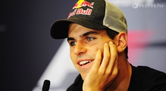 Maradhat a spanyol újonc