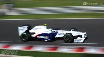 2010-ben is marad a BMW