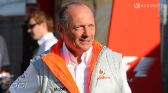A McLaren-főnök szerelmes volt Sennába