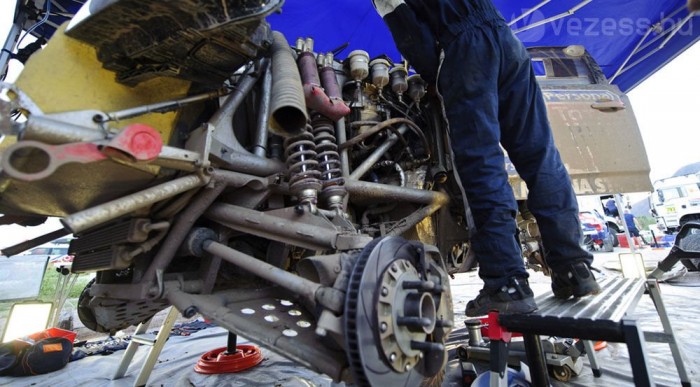 Dakar: Bajban a címvédők 6