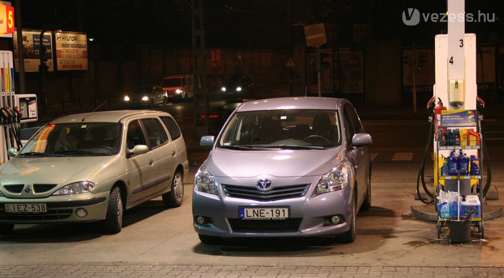 315-320 Ft körüli a benzinár az emelt adóval