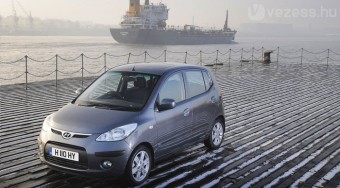 Több ezer autót zsákmányoltak a kalózok