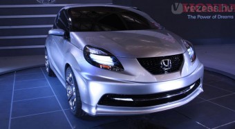 Olcsó autóval nyomul a Honda is