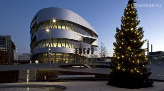 25-én jöhet Schumacher új autója