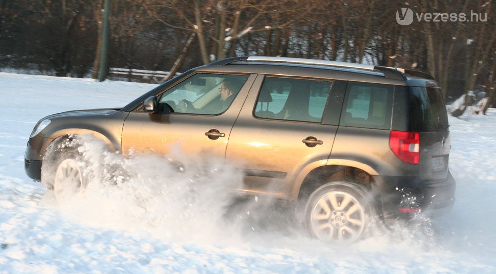 Magától kapcsol 4x4-es hajtásra. Kevés ennyire harmonikus autó van