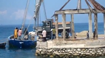 Hogyan tegyünk teherautót vitorlásra? - vicces videó