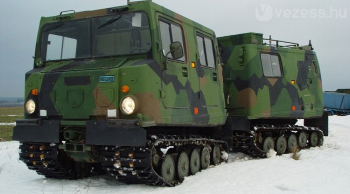 Mivel közlekedjünk, ha itt a hó? 6 | Vezess Négy lánctalp, két motor