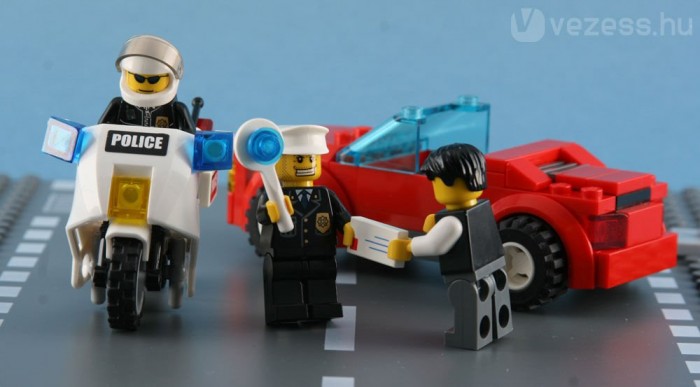 Kell egy kis mellékes