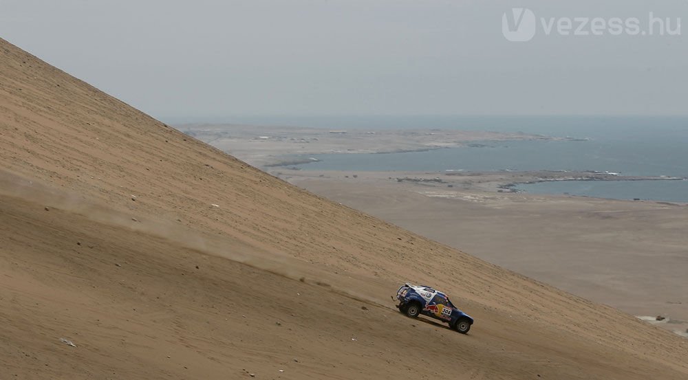 Dakar: Félúton a győzelem felé 6