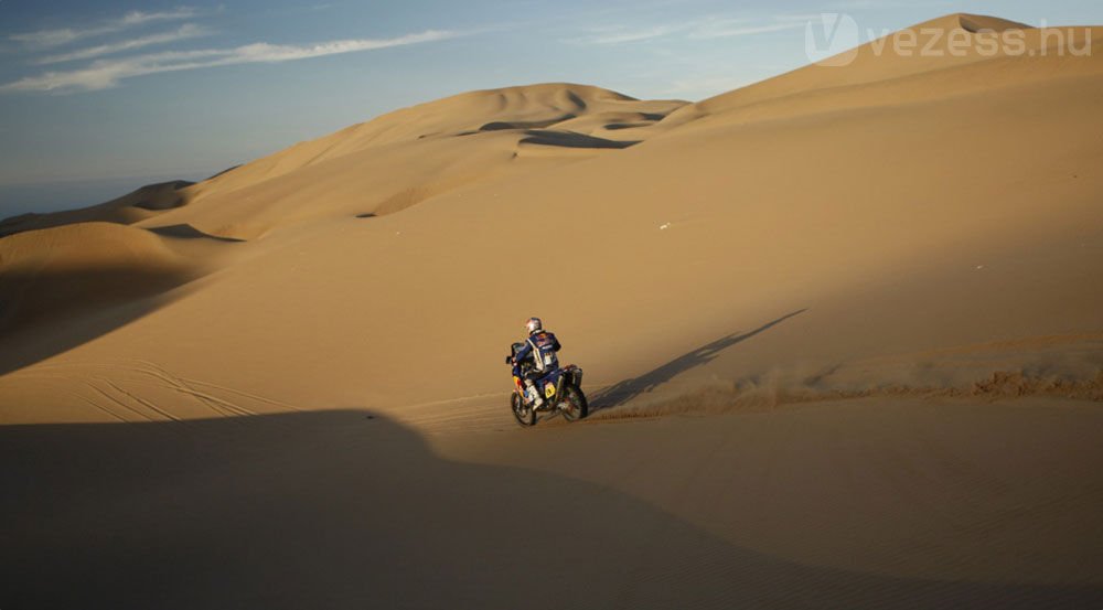 Dakar: Félúton a győzelem felé 11