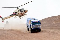 Dakar: Félúton a győzelem felé 38