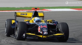 Schumacher már a héten tesztel