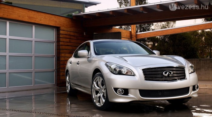 Dízelmotoros Infiniti M-is lesz