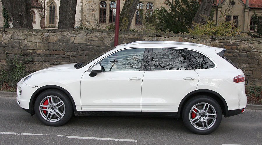 500 lóerős a Cayenne Turbo