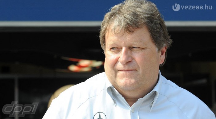 A Mercedesnek ingyen van Schumacher