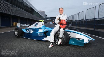 Így vezet GP2-est Schumacher - videó