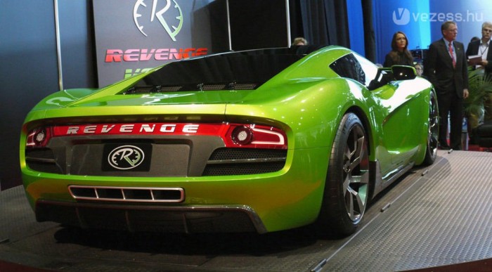 Hipertakarékos sportkocsi Detroitban 6